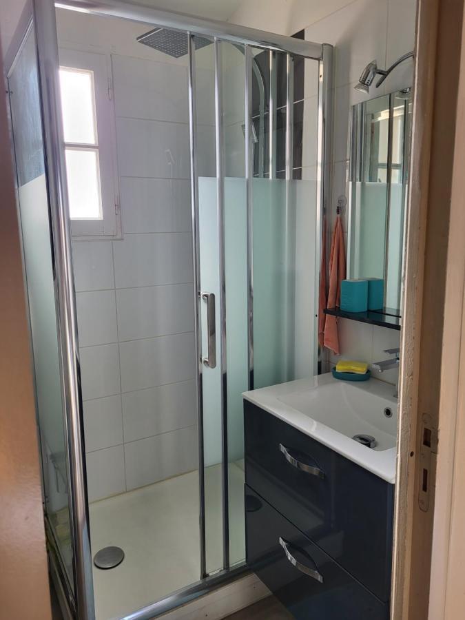 Villa Aux Capellans Sur La Marina Pour 4 Personnes - Vue Marina - Parking - Plage A 5 Min A Pied Сен-Сіпріян Екстер'єр фото